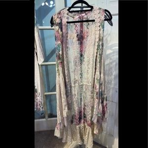 Plus size Kimono / duster Lace floral